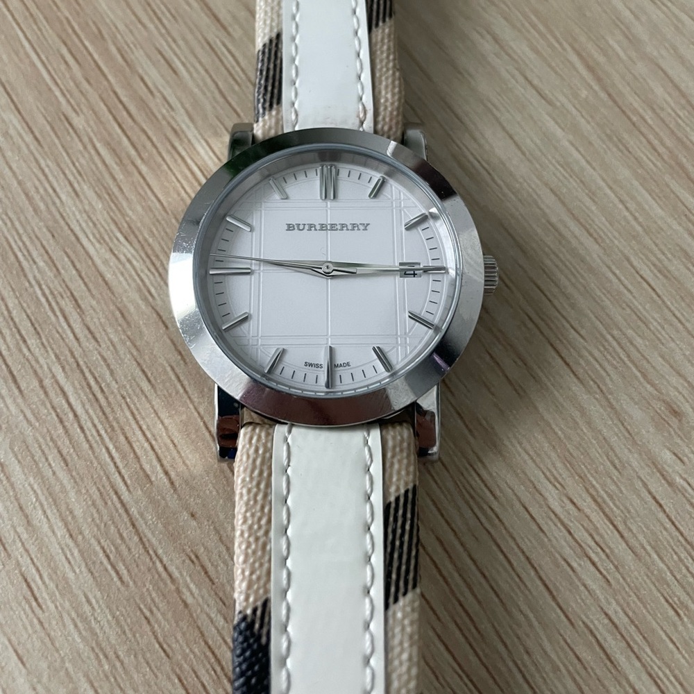 Burberry Watch Women’s